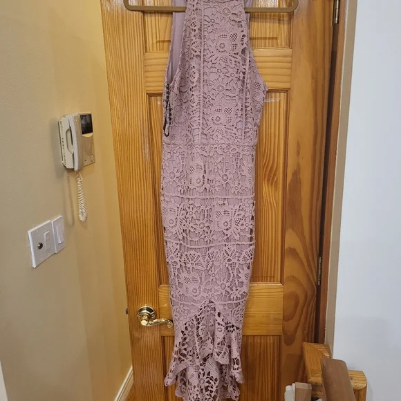 Missguided Pink lace high neck fishtail midi dress Size 6. Worn once. Like New - Picture 2 of 6